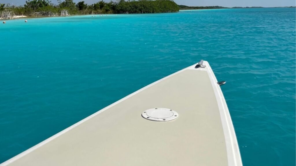 La lagune de Bacalar en catamaran