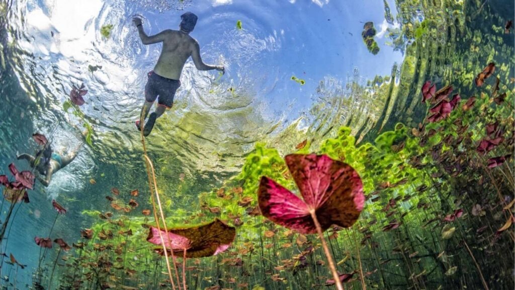 Baignade au cratère Azul