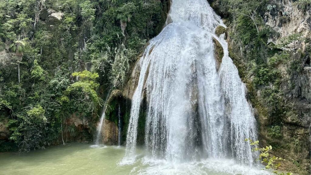 Les Cascades El Chiflon